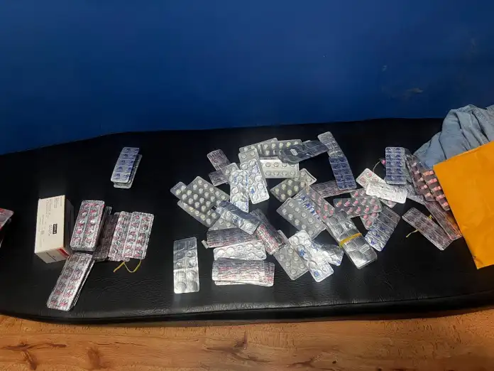 Medicamentos Ilegales: Un Riesgo Silencioso que la SAT Apenas Combate
